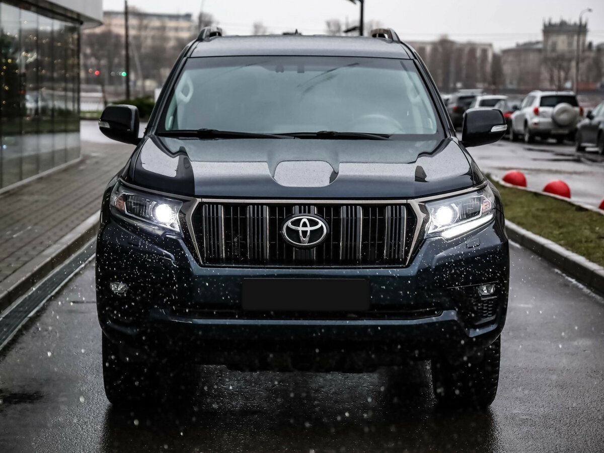 Toyota Land Cruiser Prado 150 Series Рестайлинг 3, 2021 Фото №2