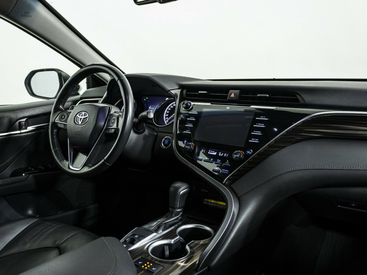 Toyota Camry VIII (XV70), 2018 Фото №8