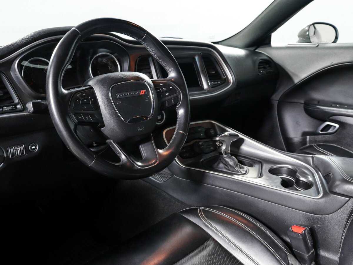 Dodge Challenger, 2019 Фото №11