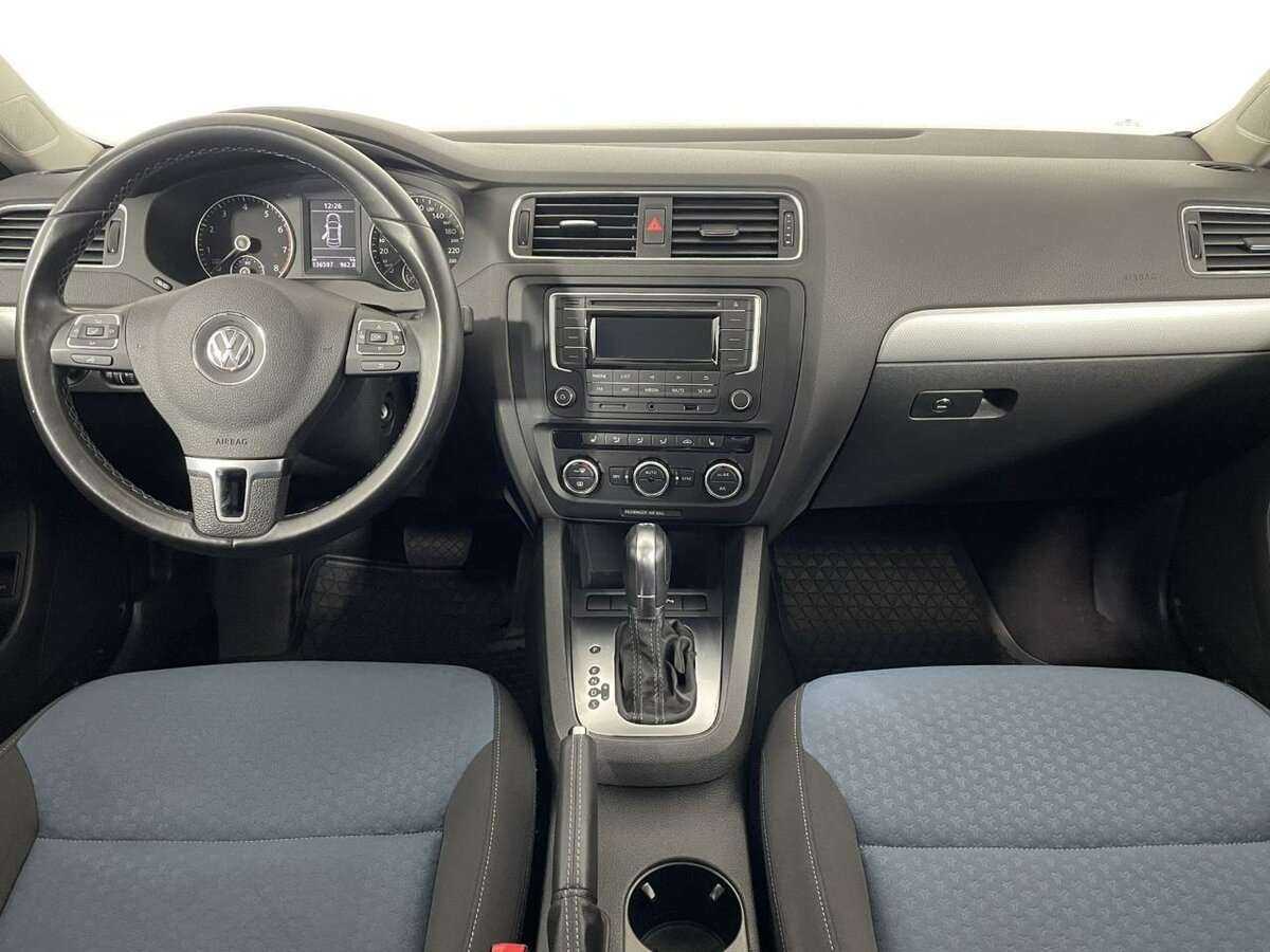 Volkswagen Jetta, 2013 Фото №7