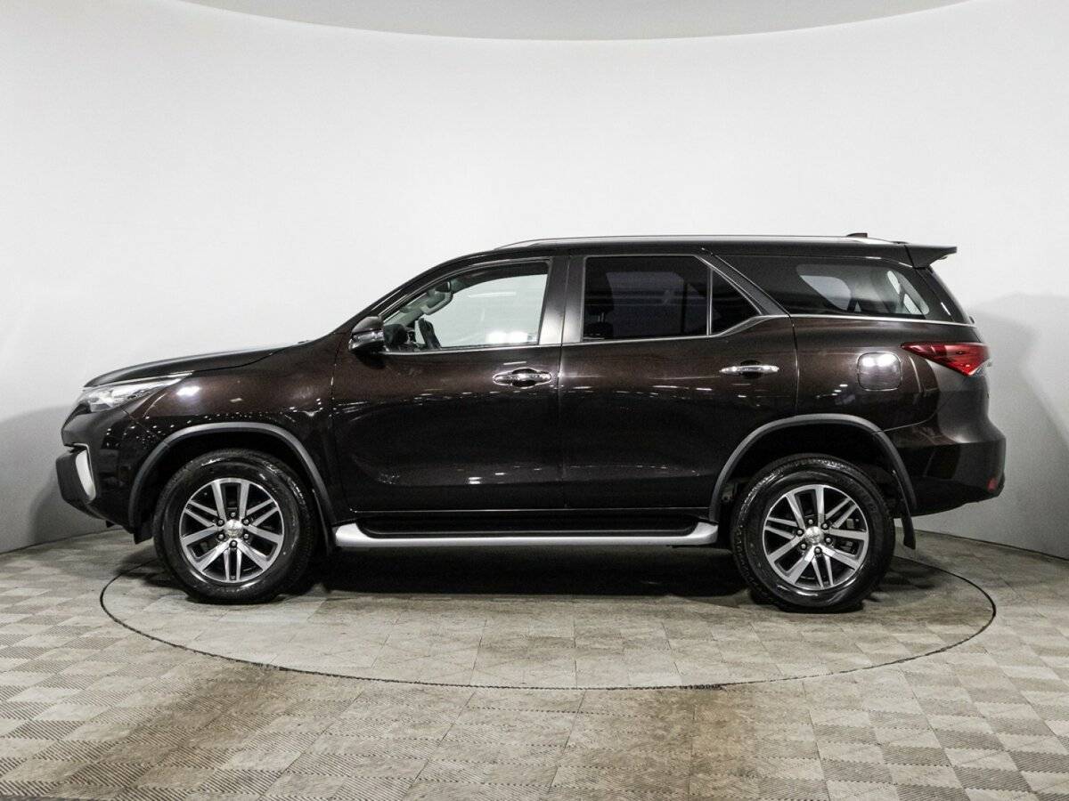 Toyota Fortuner, 2017 Фото №8