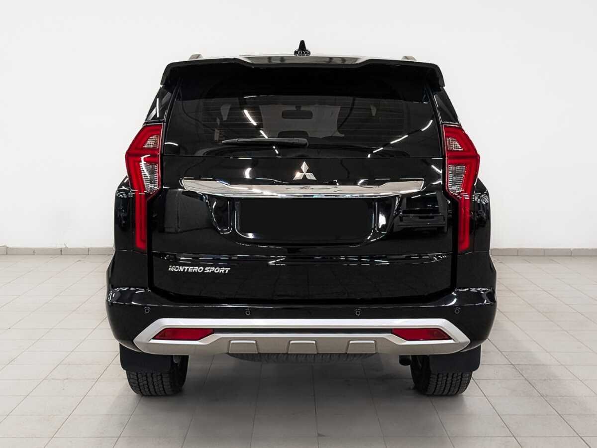 Mitsubishi Montero Sport, 2021 Фото №6