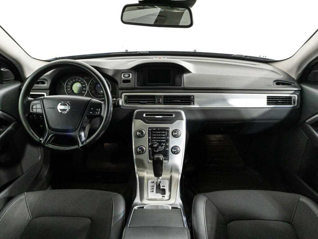 Volvo XC70, 2011 Фото №13