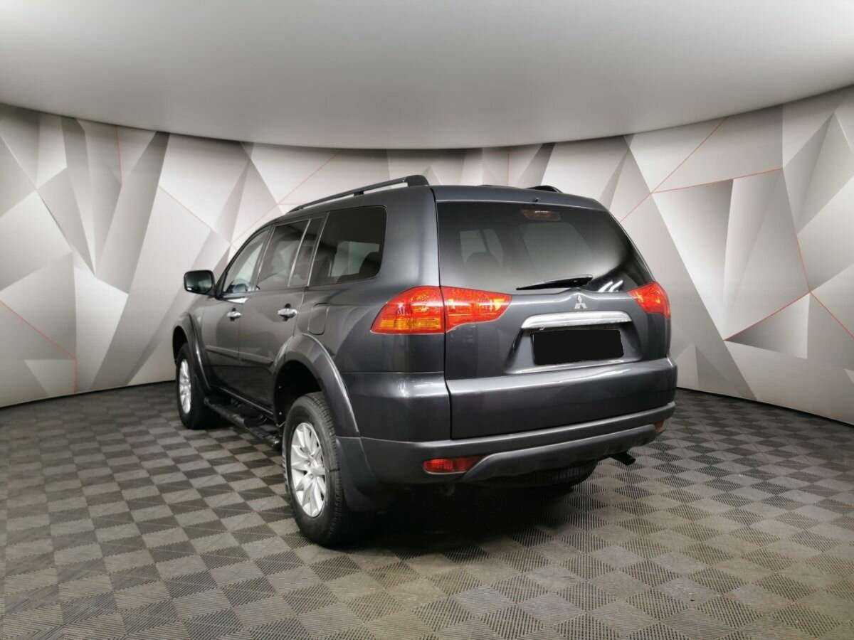 Mitsubishi Pajero Sport, 2011 Фото №4
