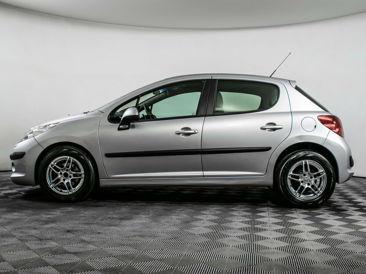 Peugeot 207 I, 2008 Фото №8