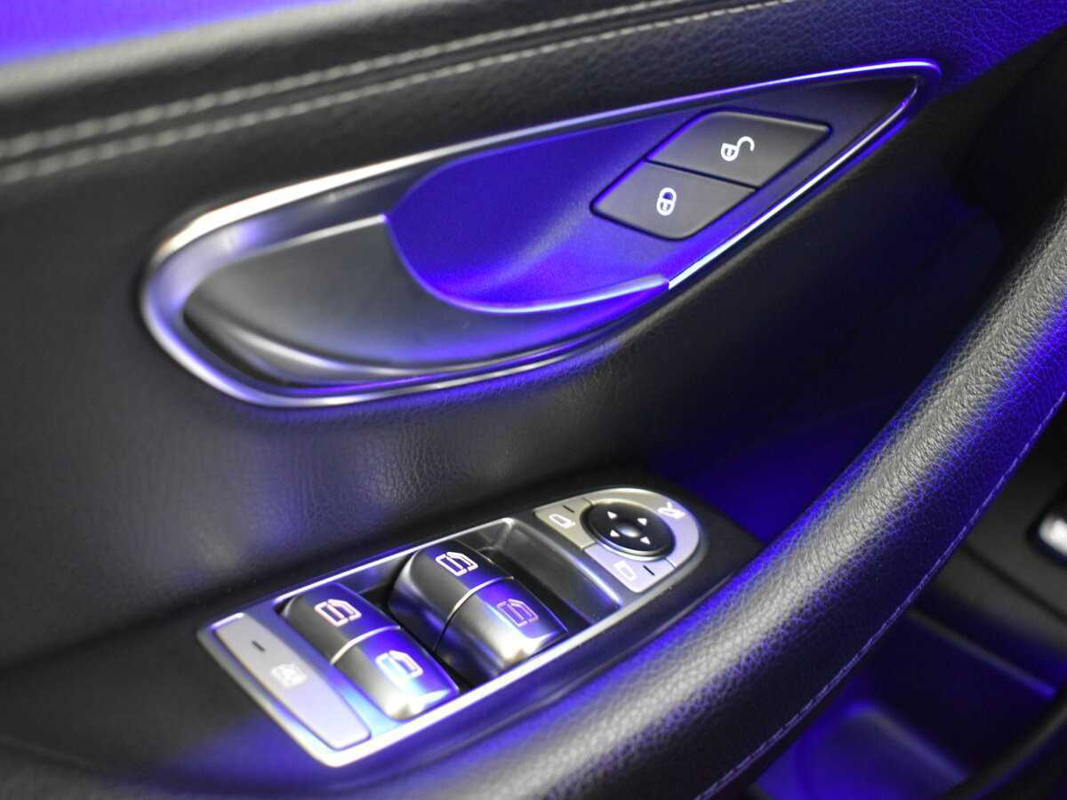 Mercedes-Benz E-Класс 200, 2019 Фото №9
