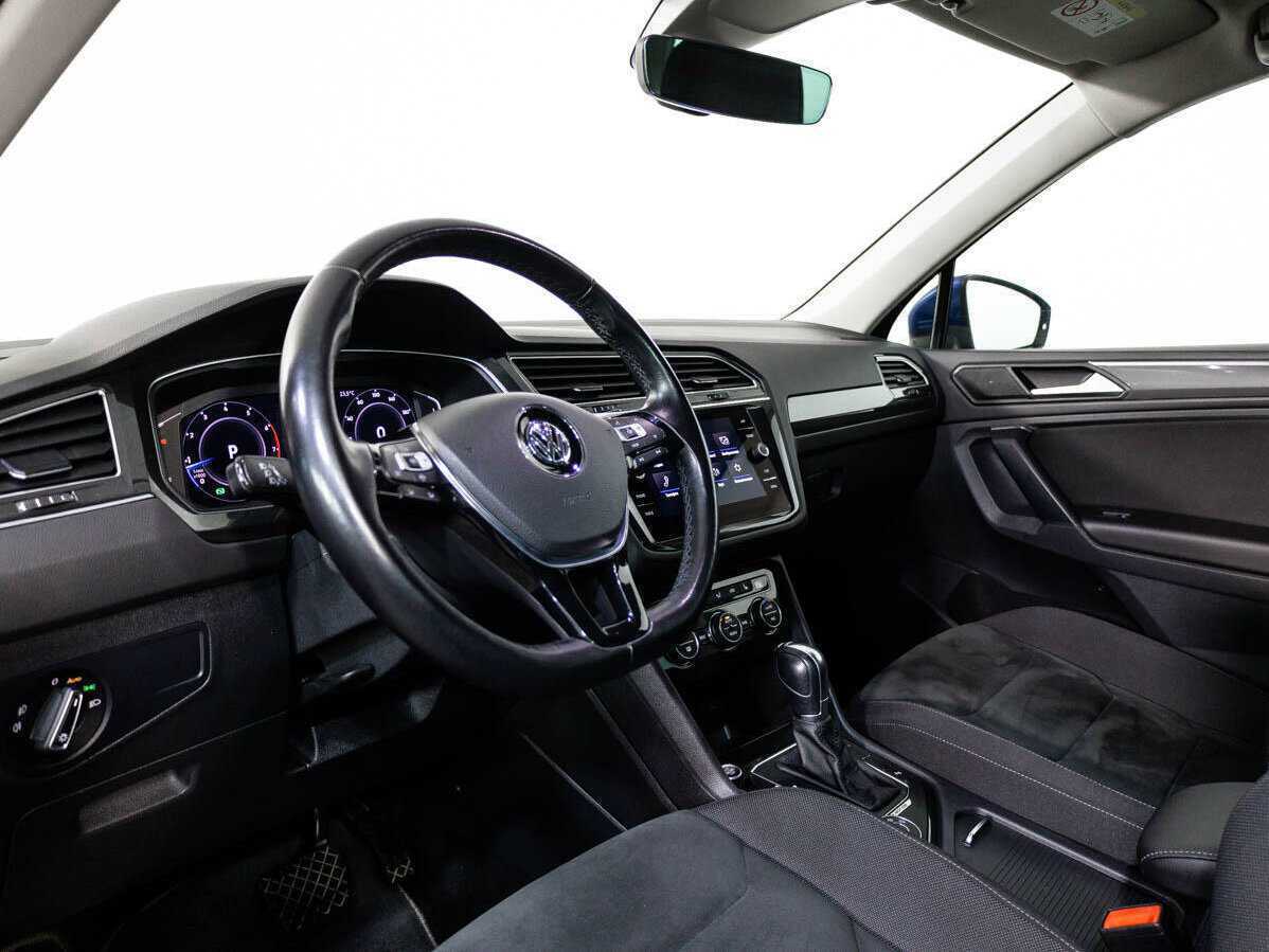 Volkswagen Tiguan, 2019 Фото №10