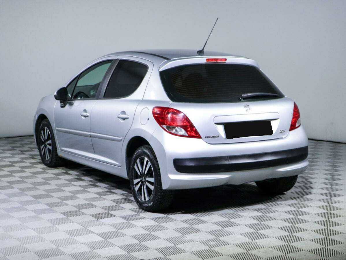 Peugeot 207, 2010 Фото №6