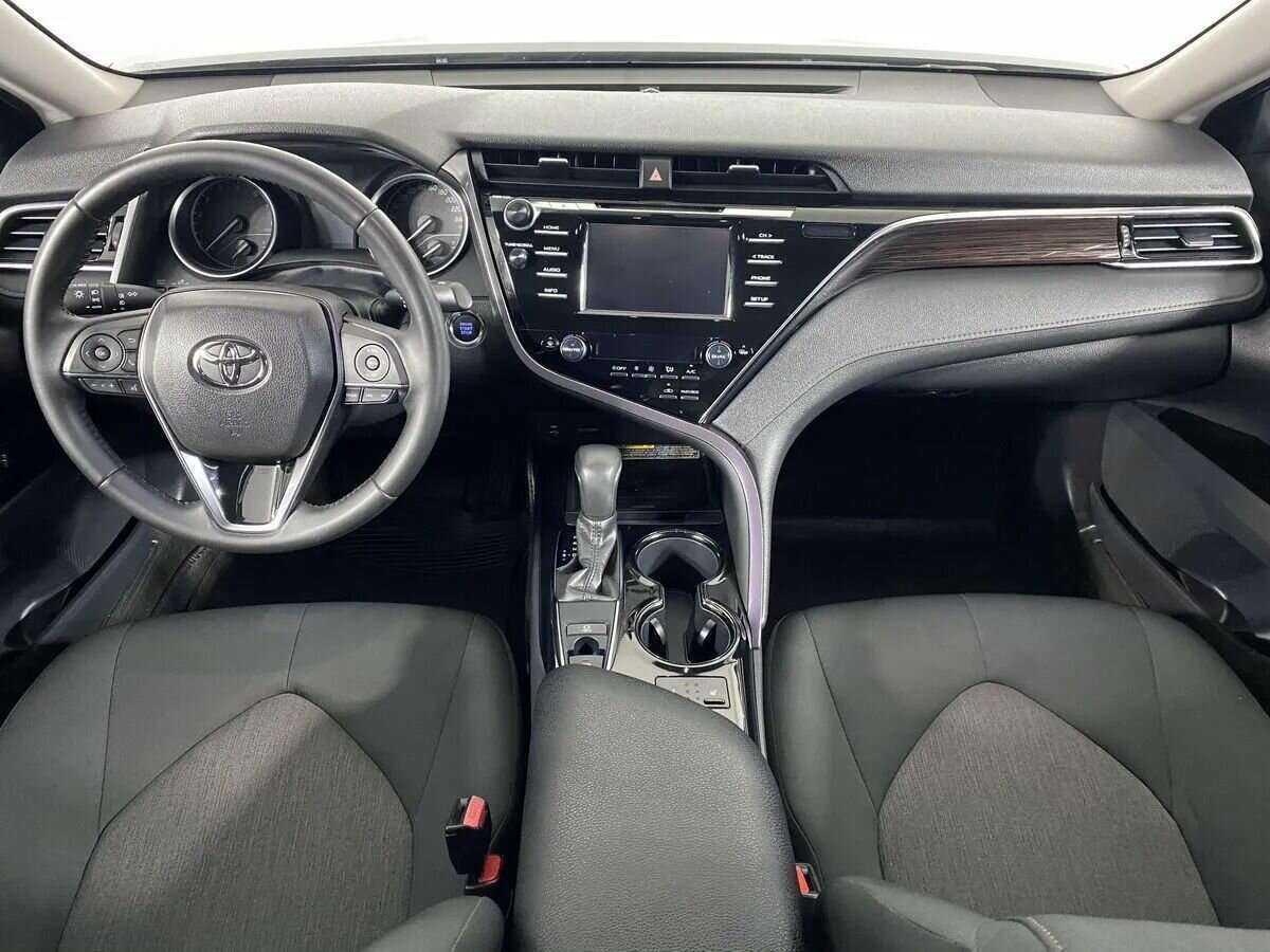 Toyota Camry, 2020 Фото №10