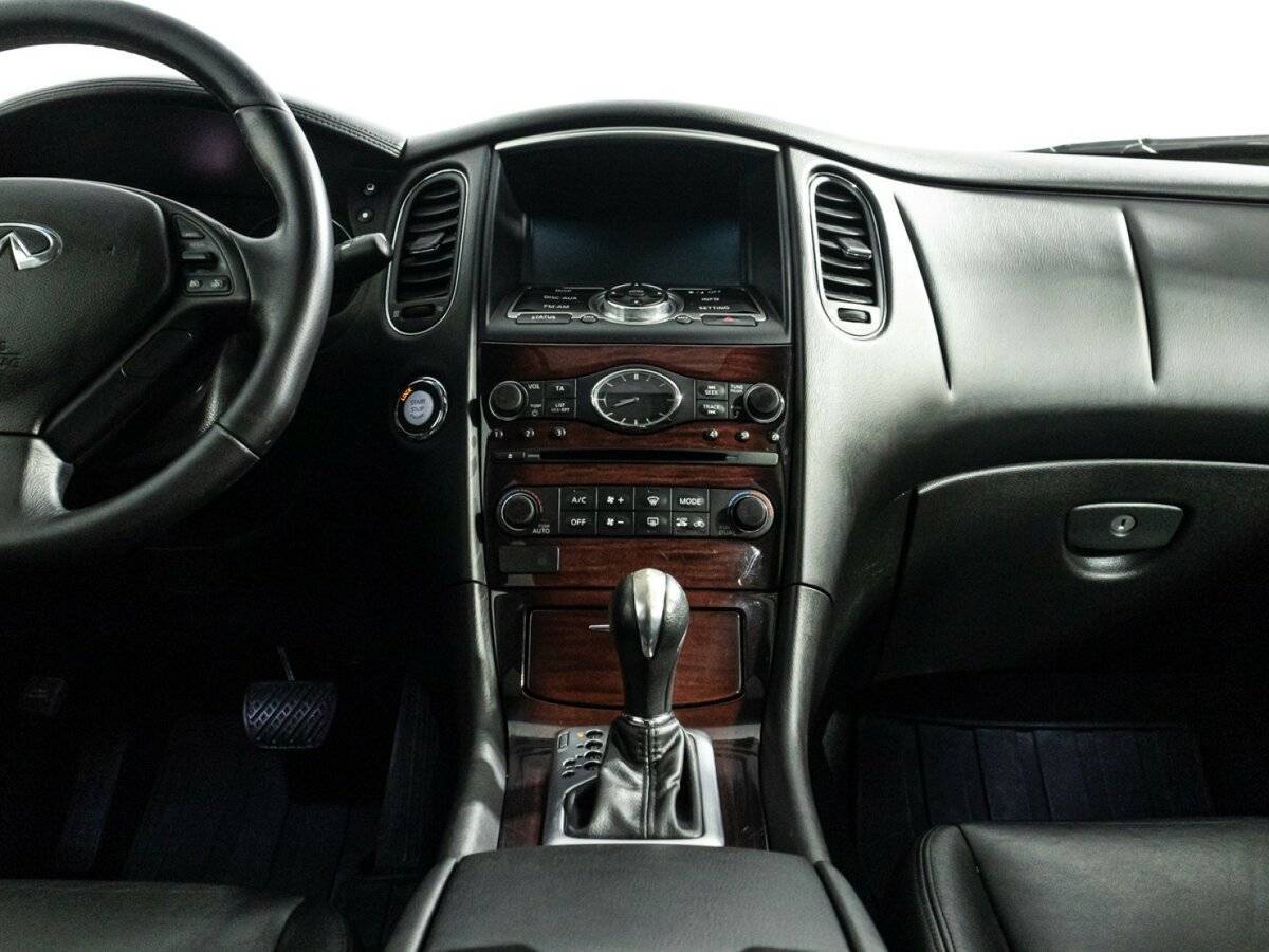 Infiniti QX50, 2015 Фото №14