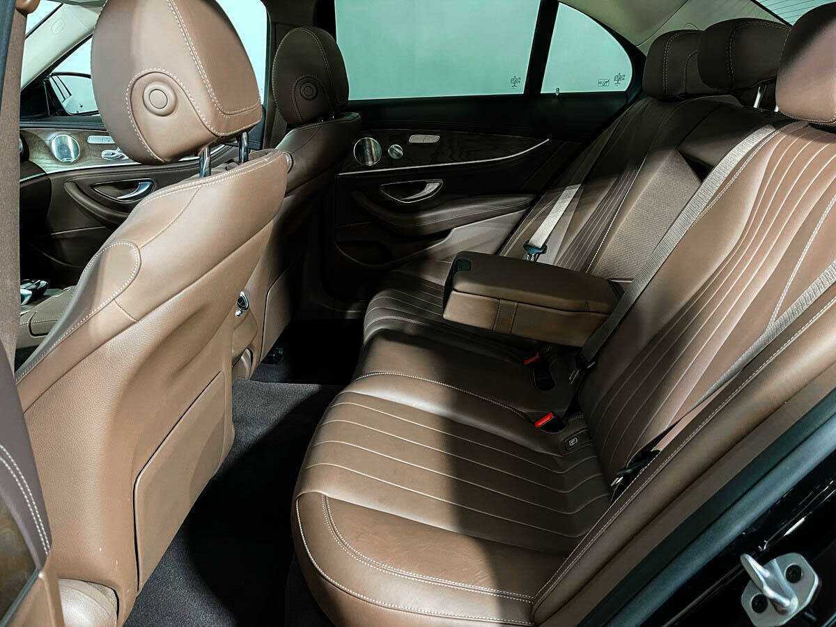 Mercedes-Benz E-Класс 450, 2018 Фото №10