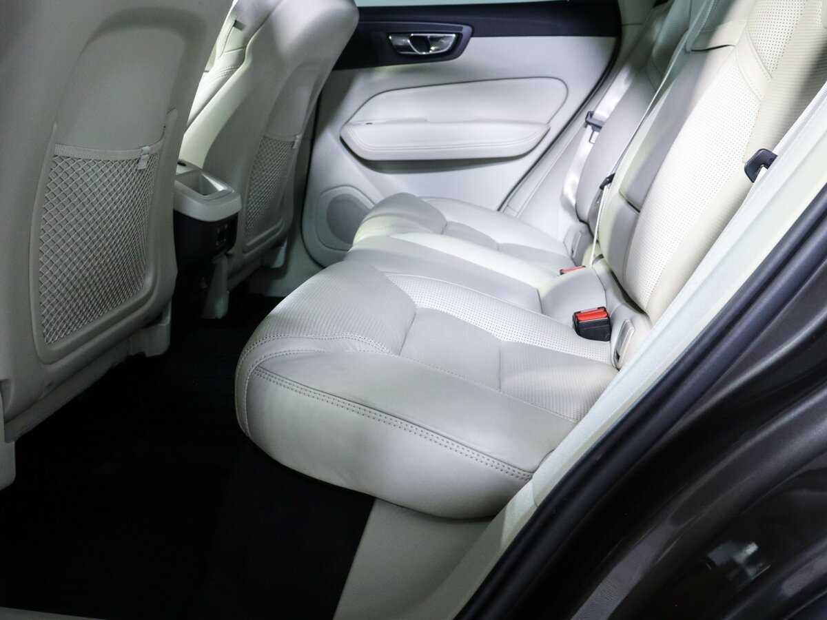 Volvo XC60, 2017 Фото №7