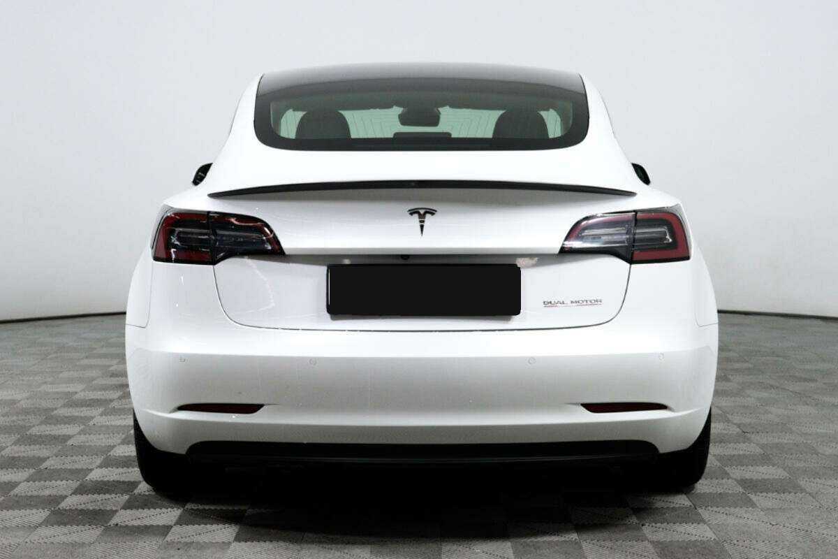 Tesla Model 3 Performance, 2019 Фото №6