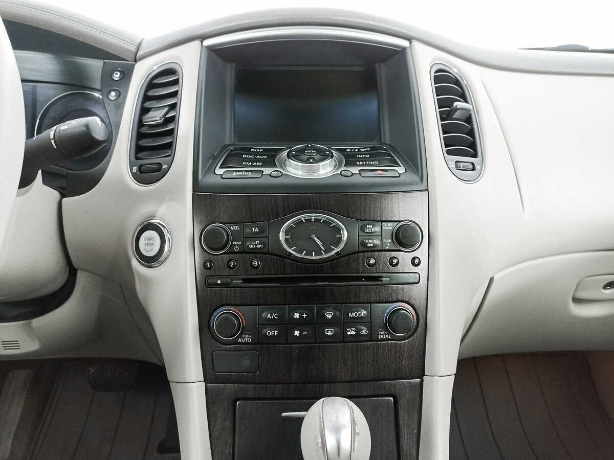 Infiniti QX50, 2014 Фото №15