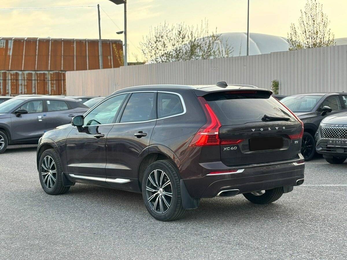 Volvo XC60, 2021 Фото №4