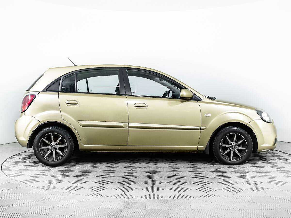 Kia Rio, 2010 Фото №4