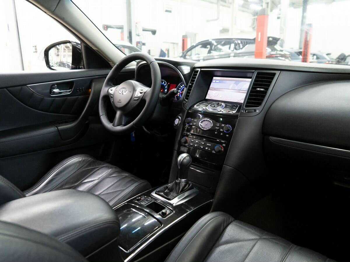 Infiniti FX35, 2008 Фото №17