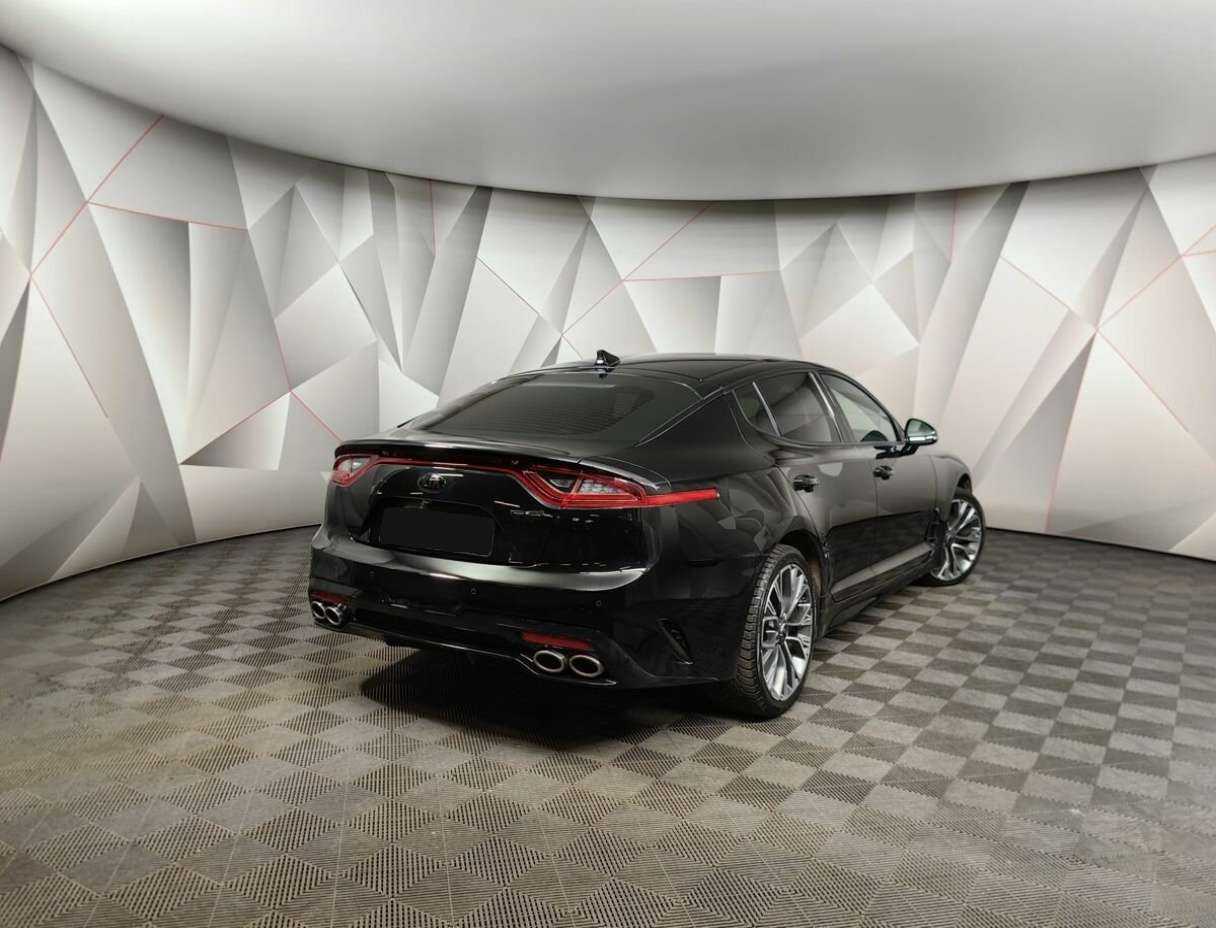 Kia Stinger, 2019 Фото №2