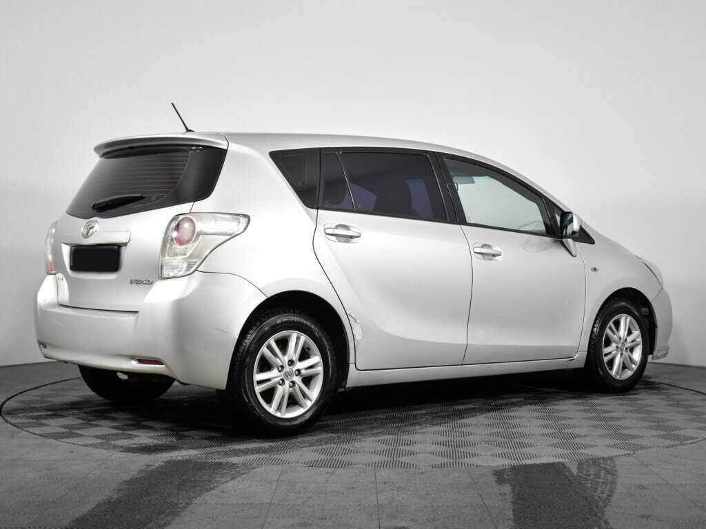 Toyota Verso, 2010 Фото №5