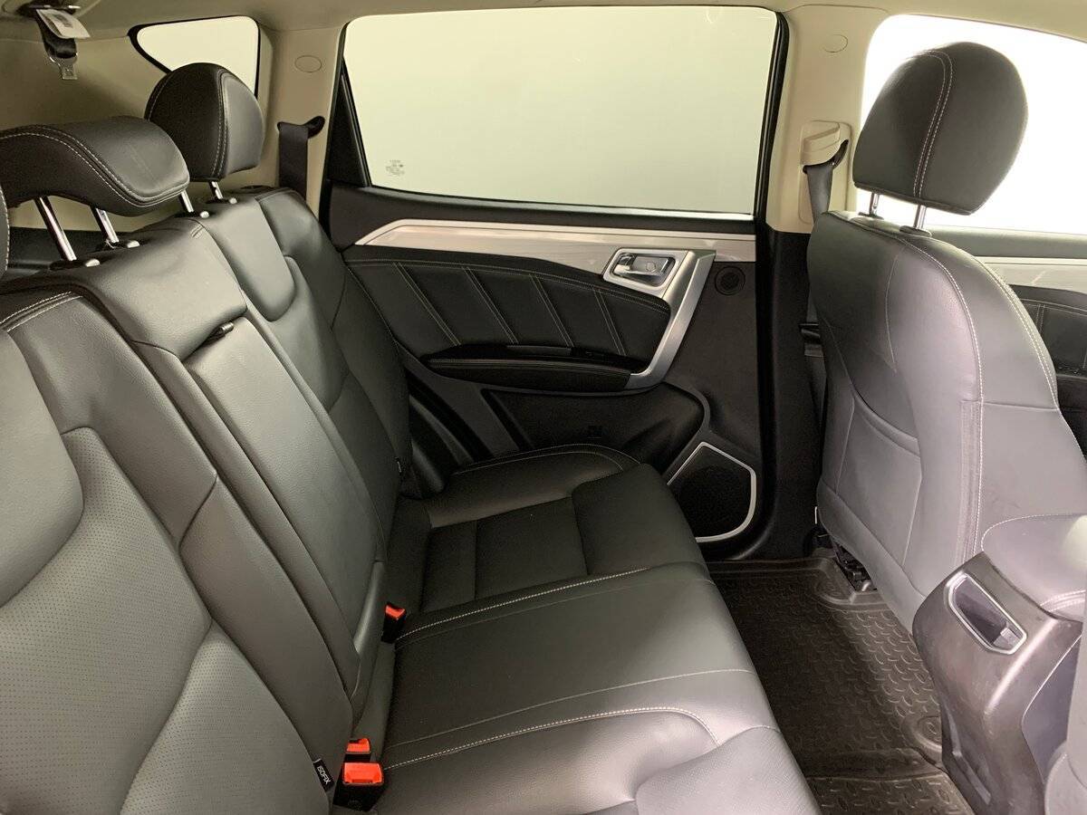Geely Emgrand X7, 2020 Фото №16