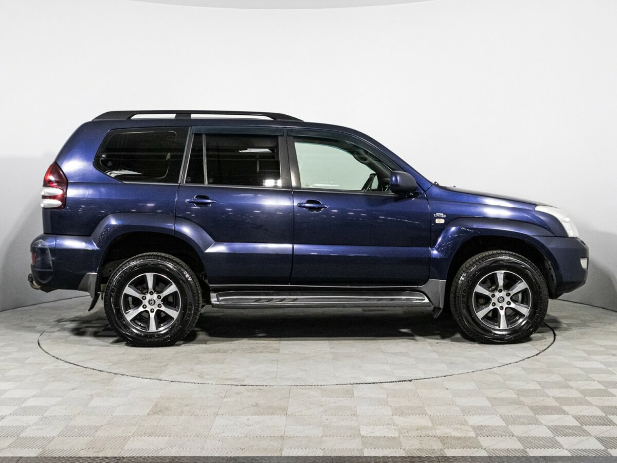 Toyota Land Cruiser Prado 120 Series Рестайлинг, 2007 Фото №4
