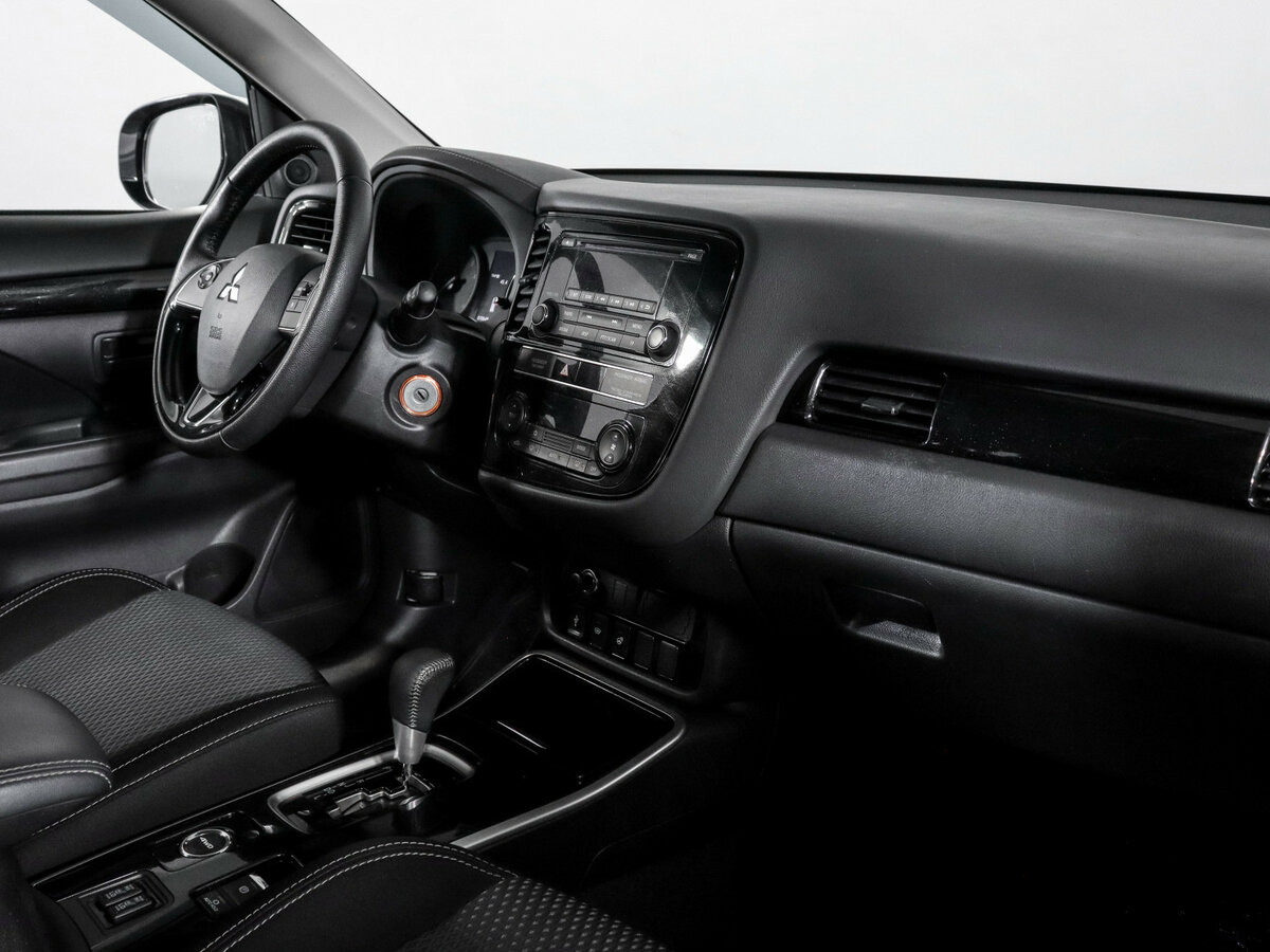 Mitsubishi Outlander III Рестайлинг 3, 2019 Фото №9