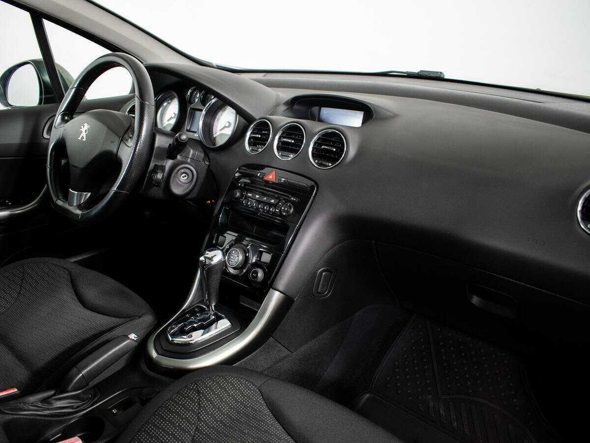Peugeot 308, 2011 Фото №7