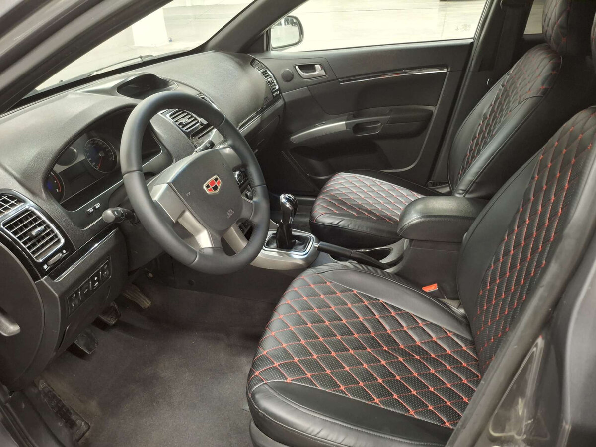 Geely Emgrand EC7, 2013 Фото №15