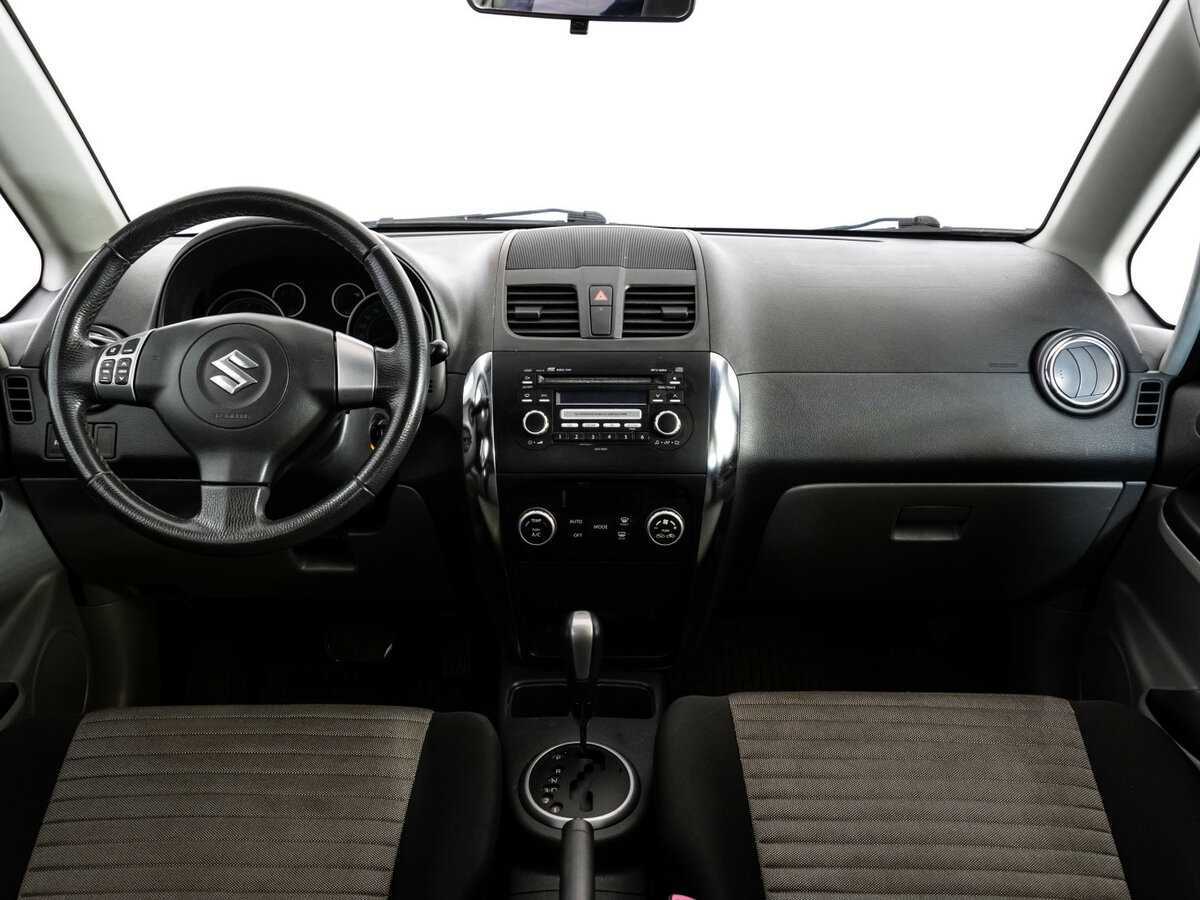 Suzuki SX4, 2011 Фото №8