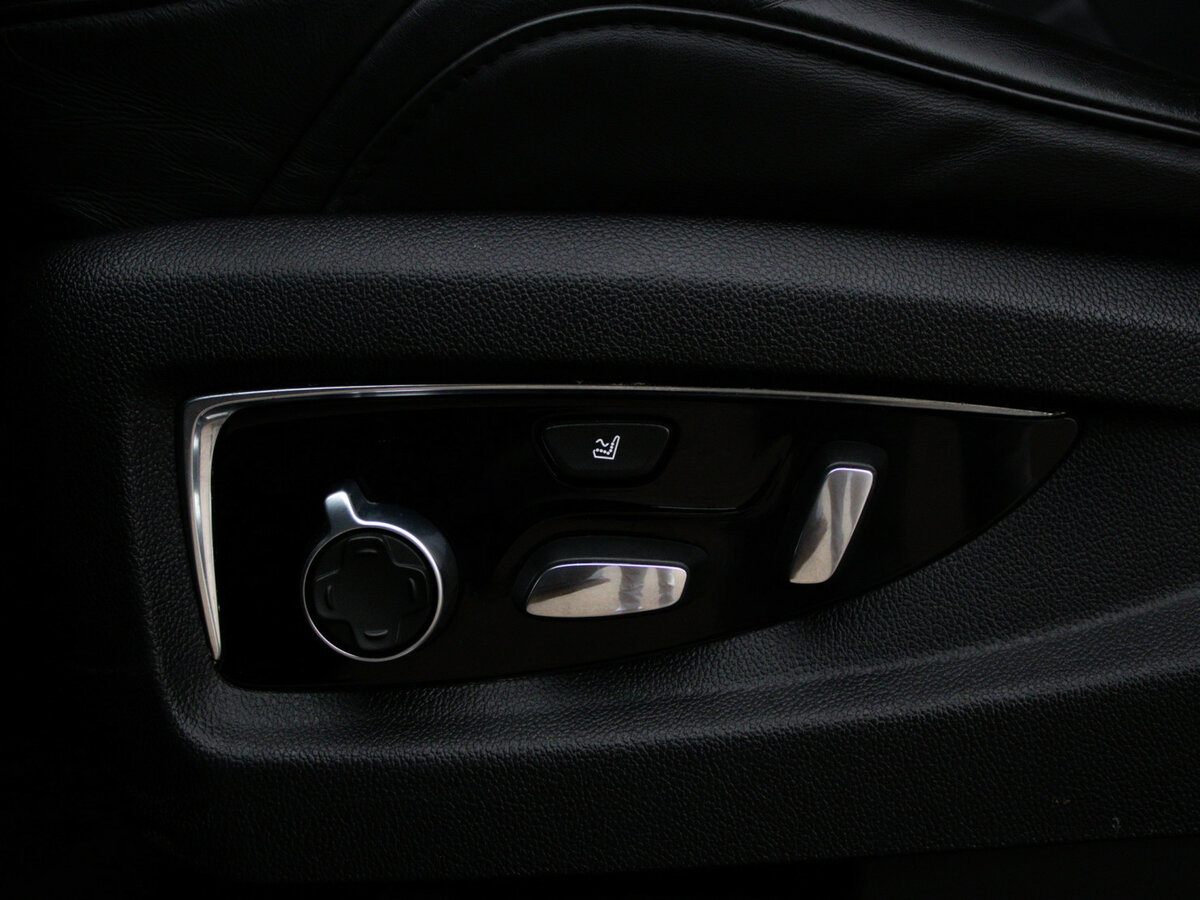 Cadillac Escalade IV, 2016 Фото №20