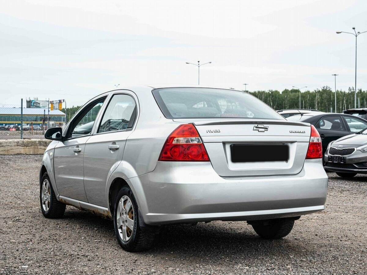 Chevrolet Aveo, 2010 Фото №4