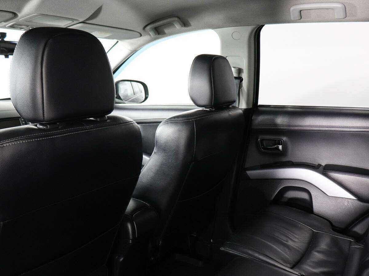 Mitsubishi Outlander, 2011 Фото №10