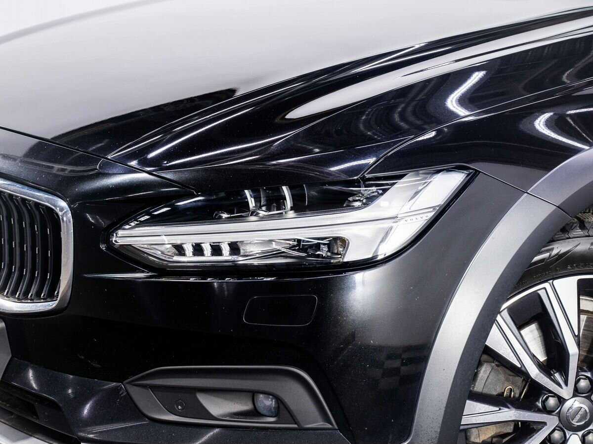 Volvo V90 Cross Country, 2020 Фото №7
