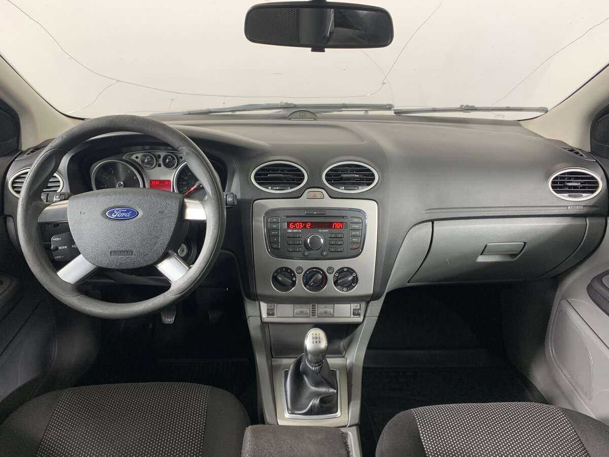 Ford Focus, 2011 Фото №10