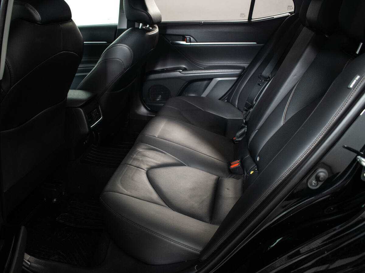 Toyota Camry, 2019 Фото №8