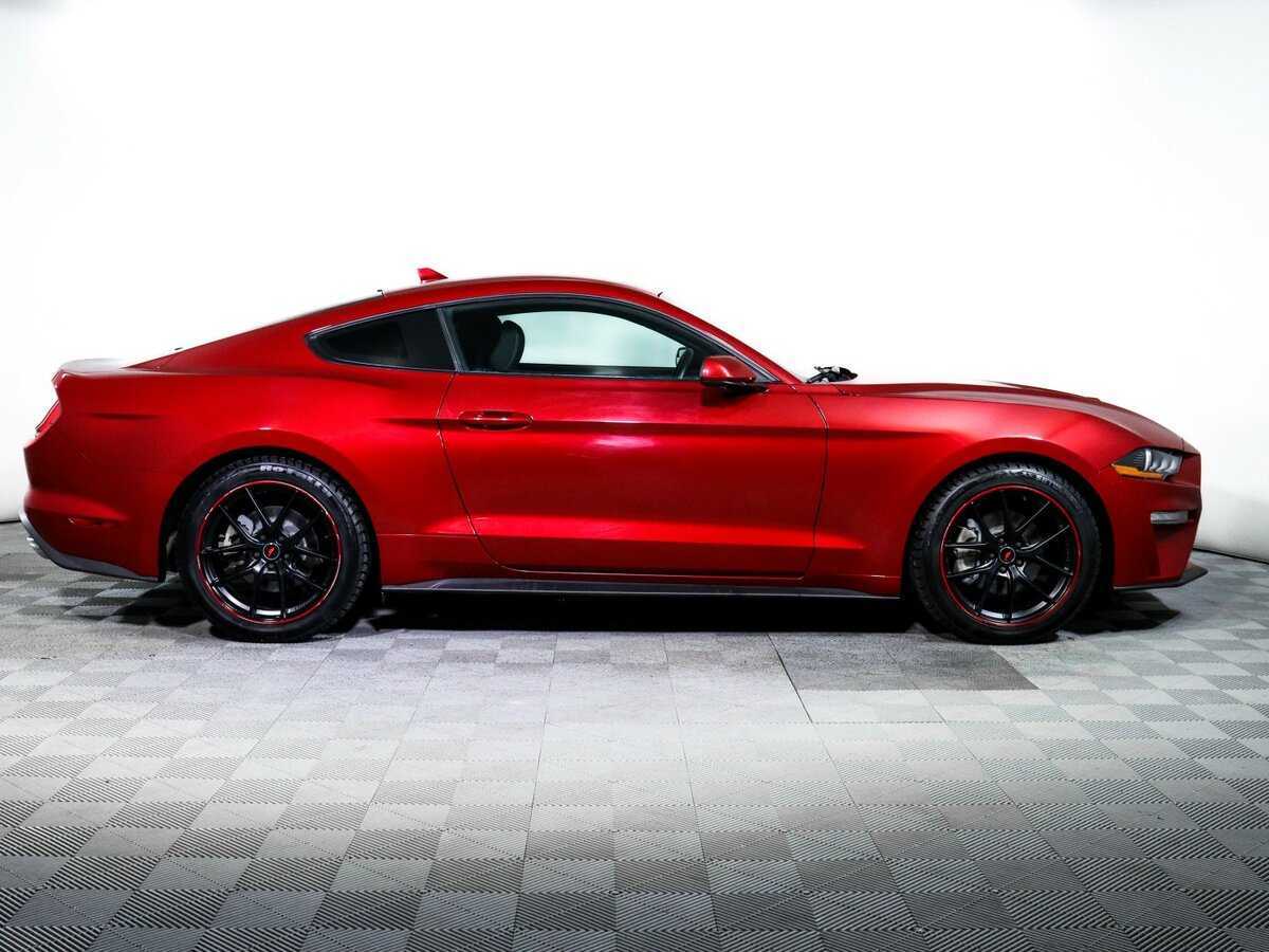 Ford Mustang, 2020 Фото №4