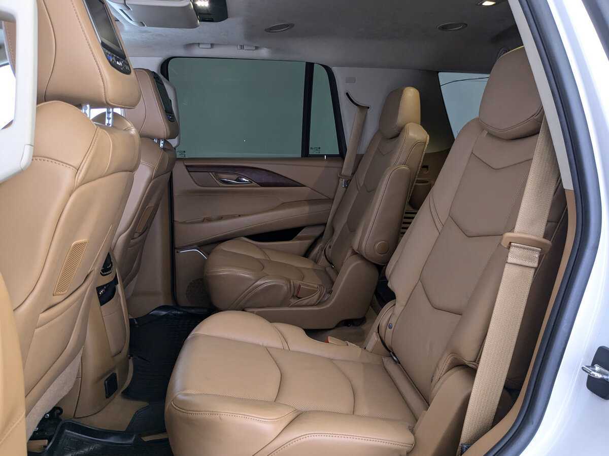 Cadillac Escalade, 2016 Фото №11