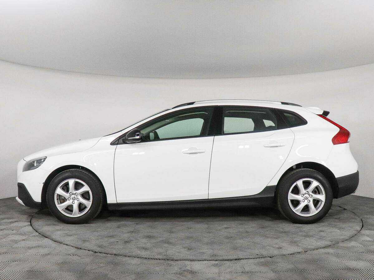 Volvo V40 Cross Country, 2017 Фото №8