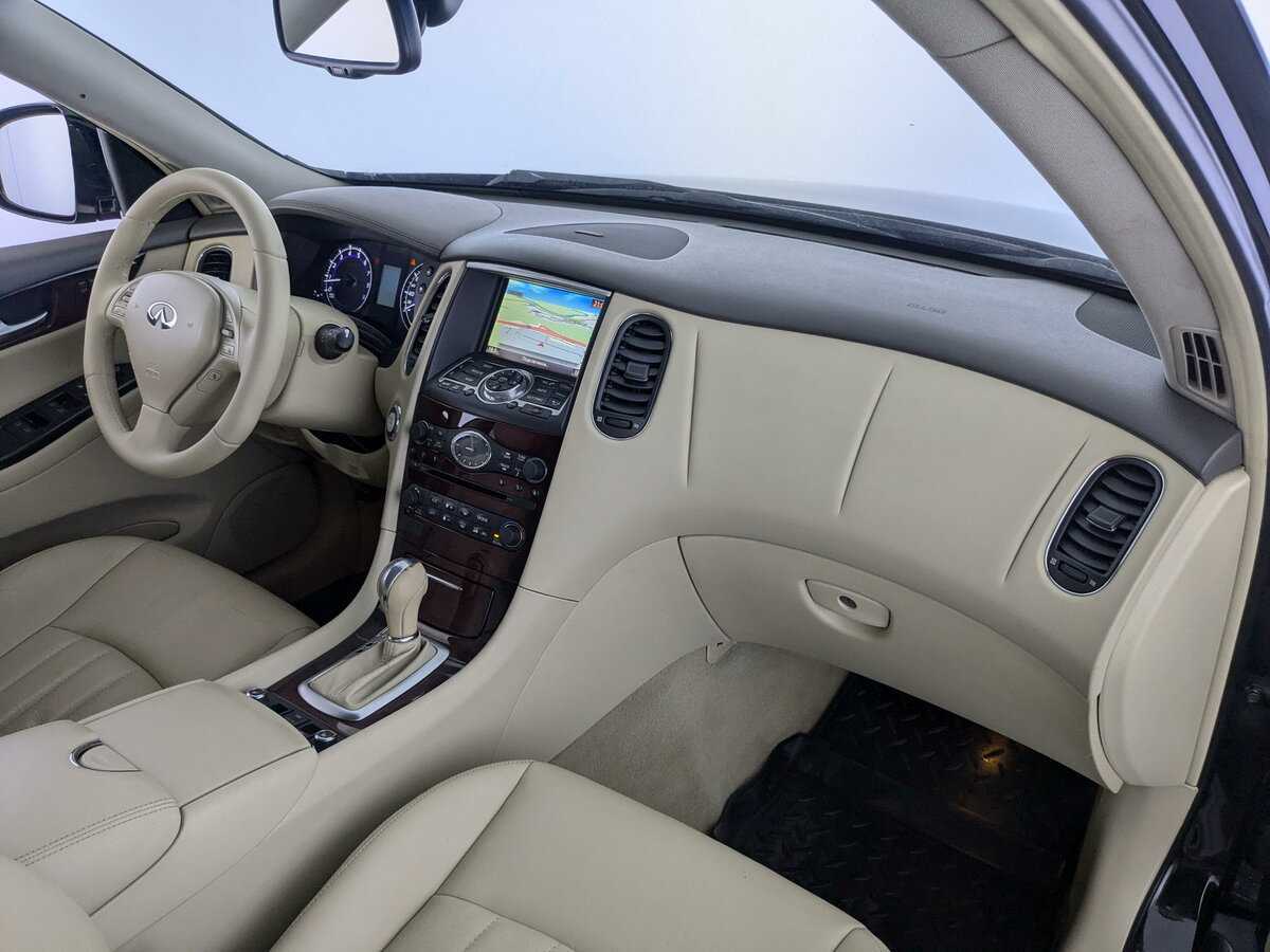Infiniti QX50, 2015 Фото №12