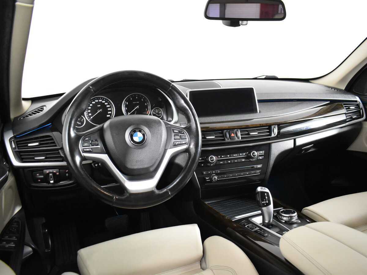 BMW X5 50i, 2013 Фото №11