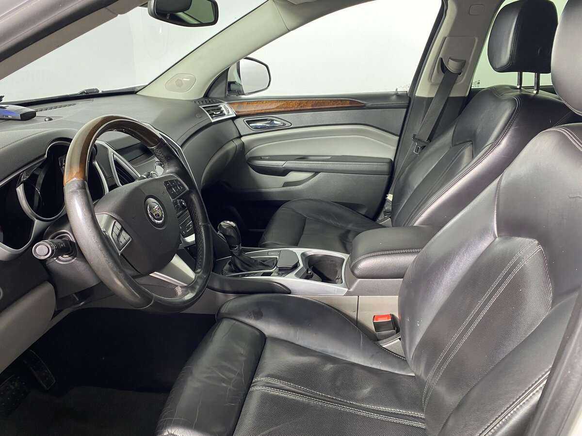 Cadillac SRX, 2011 Фото №10
