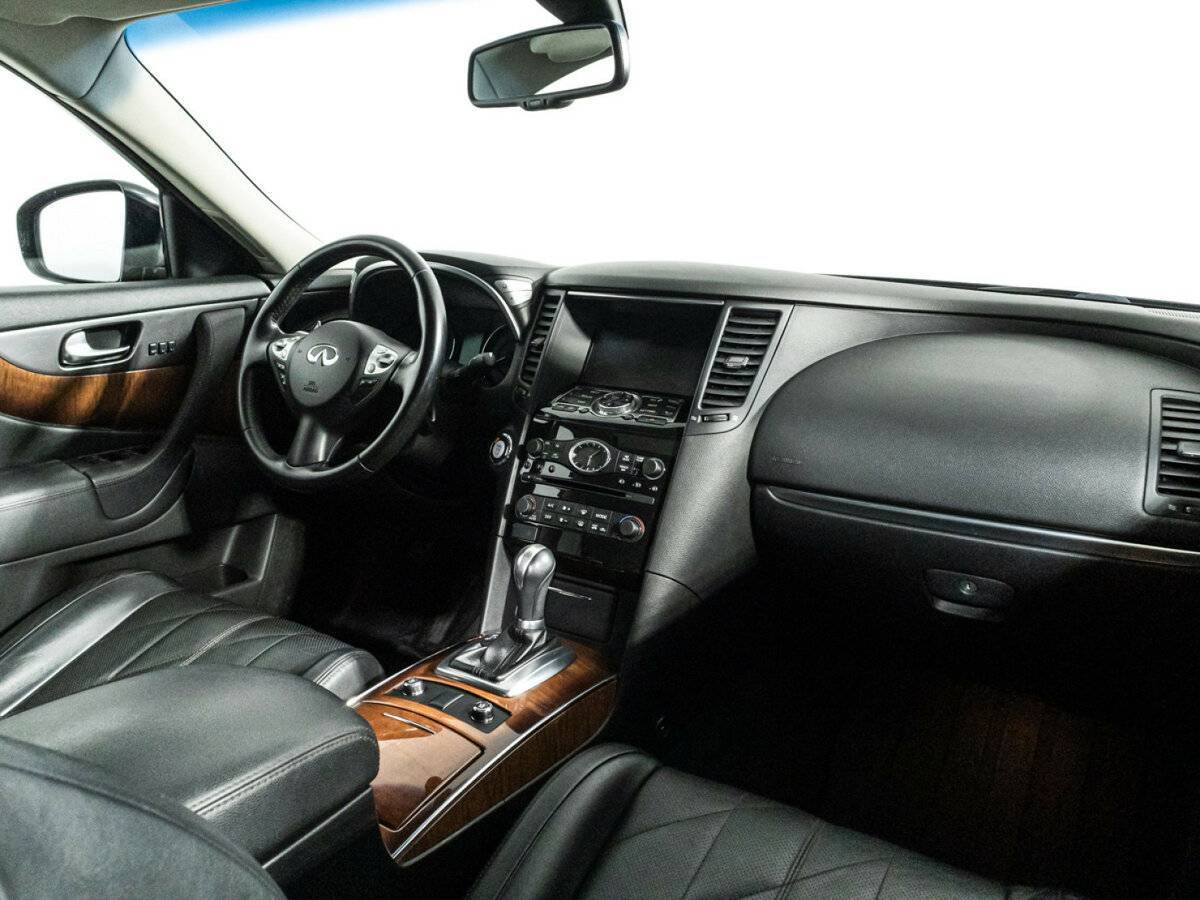 Infiniti QX70, 2016 Фото №8