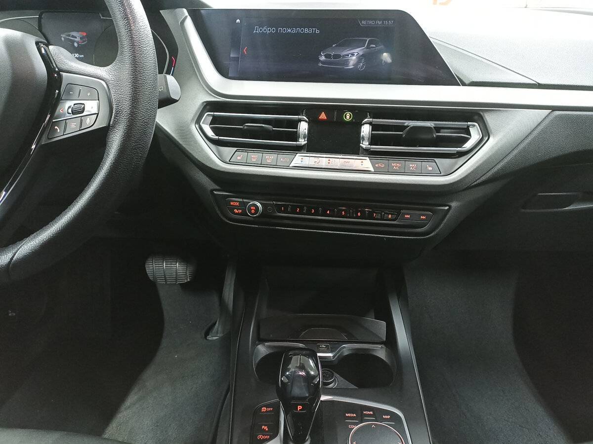 BMW 1 серии 118i, 2019 Фото №15