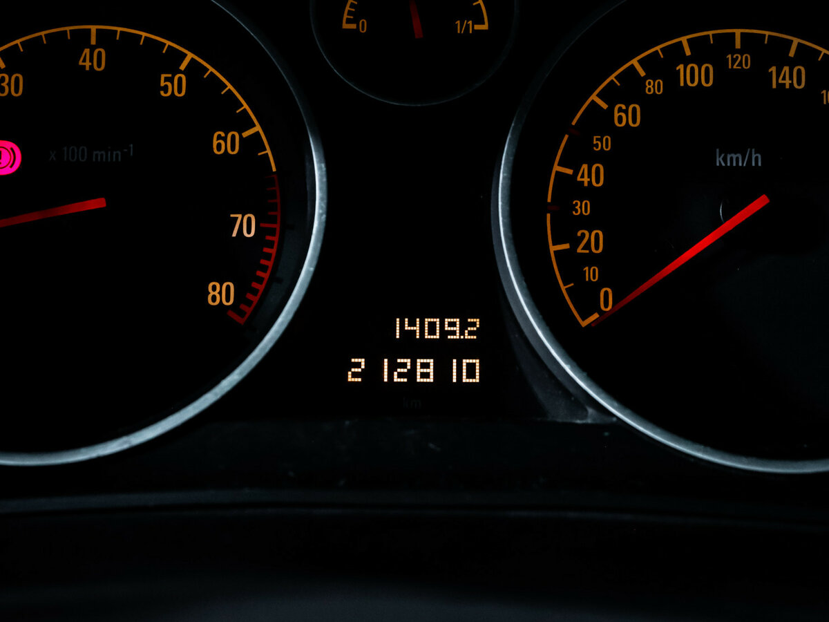 Opel Astra H Рестайлинг, 2011 Фото №8