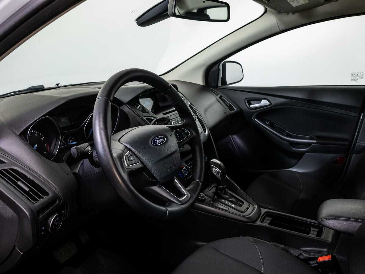 Ford Focus, 2018 Фото №11