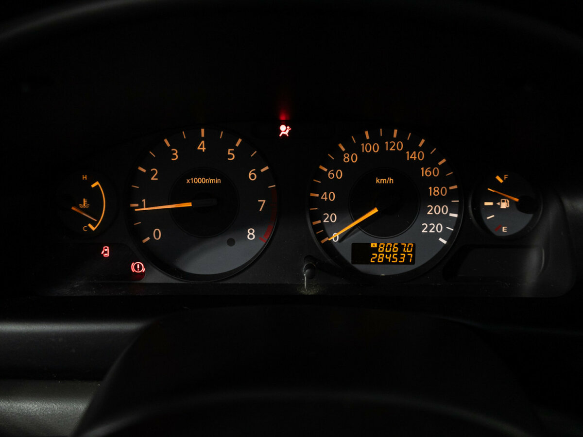 Nissan Almera Classic I, 2009 Фото №12