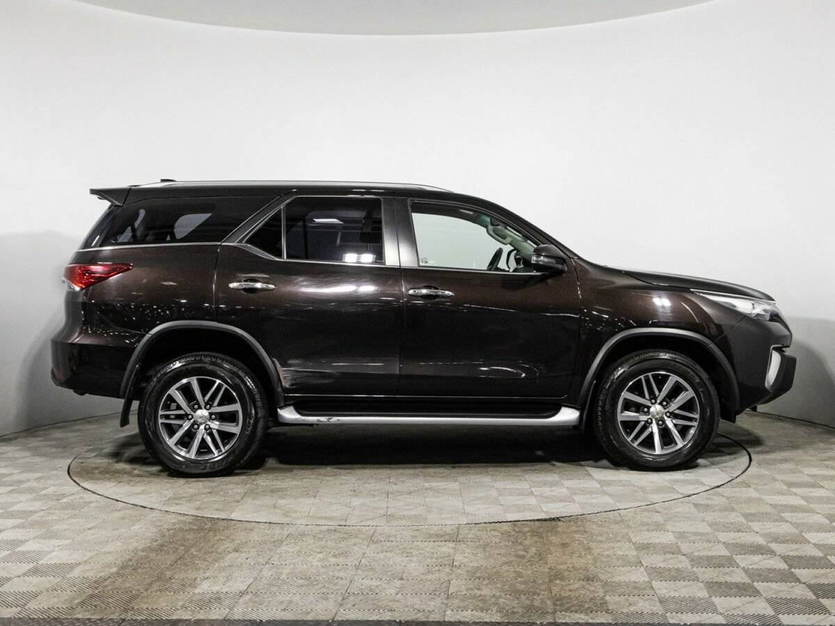 Toyota Fortuner, 2017 Фото №4