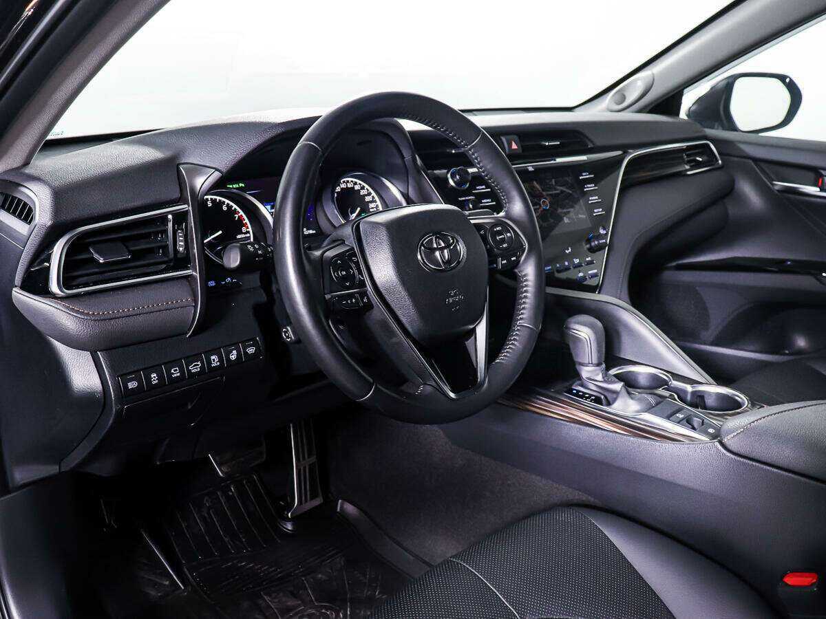Toyota Camry, 2019 Фото №10