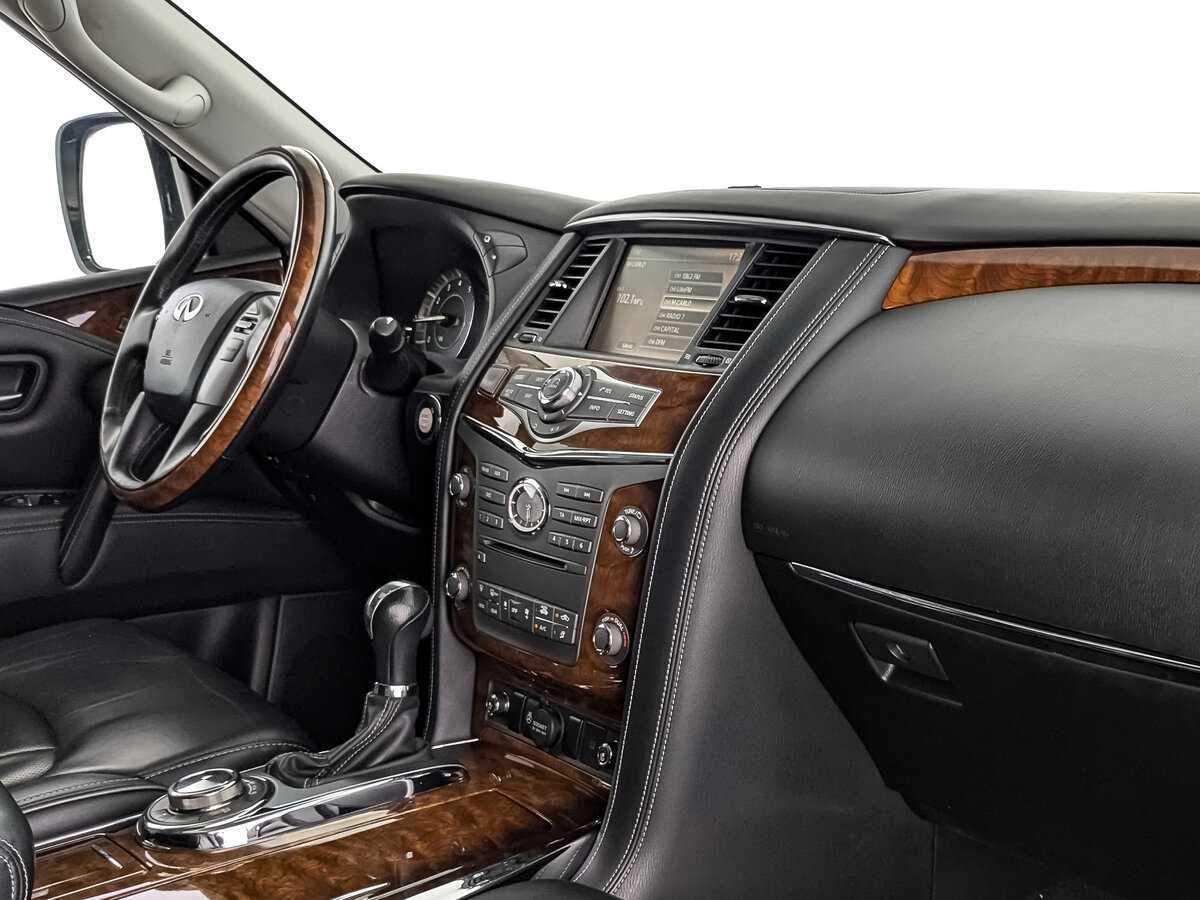 Infiniti QX80, 2017 Фото №9
