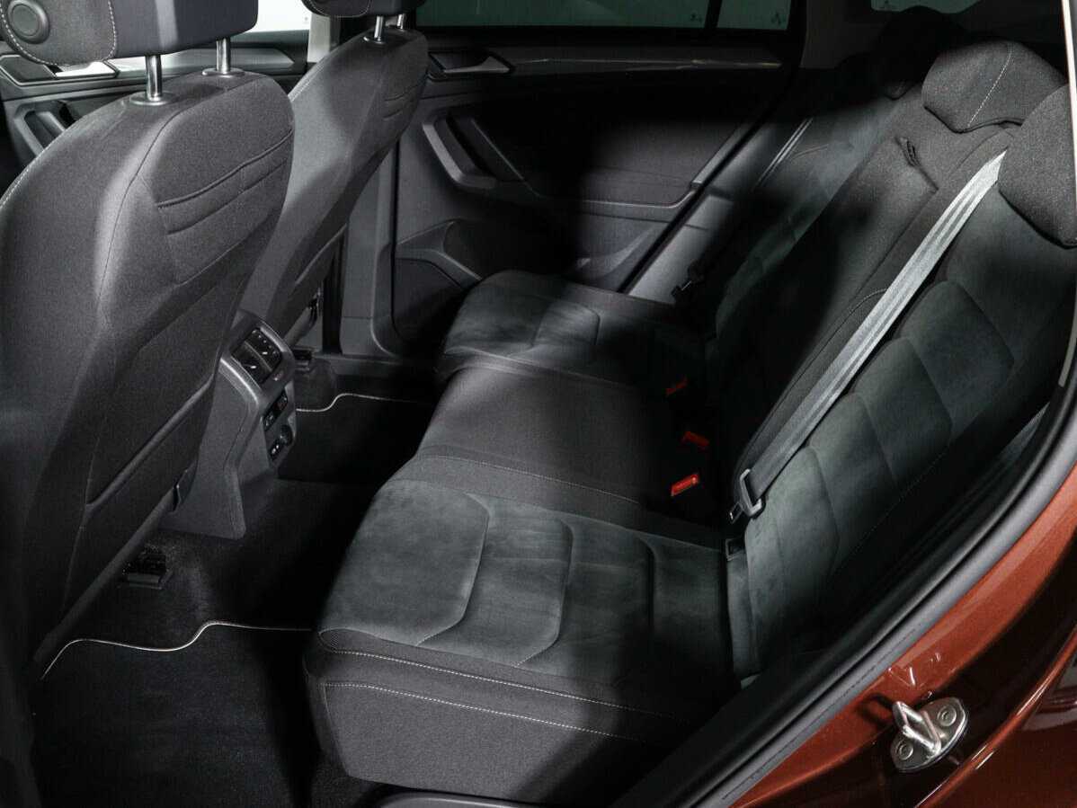 Volkswagen Tiguan, 2021 Фото №8